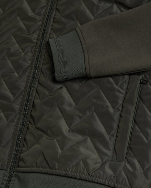 HAMSTE-Tops-Wrapping up never looked better. The HAMSTE jacket features a quilted front and funnel neck to keep out the breeze. Ideal for crisp morning walks and after work pints. Jacket Chevron quilted front Long sleeves Zip fastening Funnel neck Pockets Lewis is 6'2" / 1.88m and wears Navy in a Ted size 3- Ted Baker Romania
